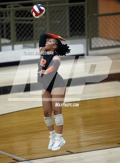 Thumbnail 3 in Lancaster @ Royse City photogallery.