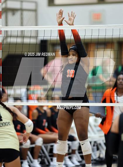 Thumbnail 2 in Lancaster @ Royse City photogallery.