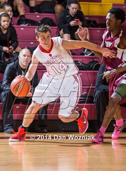 Thumbnail 3 in Christian Life Center vs. Grapevine Faith Christian (Fantasy of Lights) photogallery.