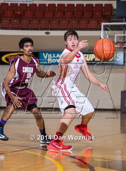 Thumbnail 3 in Christian Life Center vs. Grapevine Faith Christian (Fantasy of Lights) photogallery.
