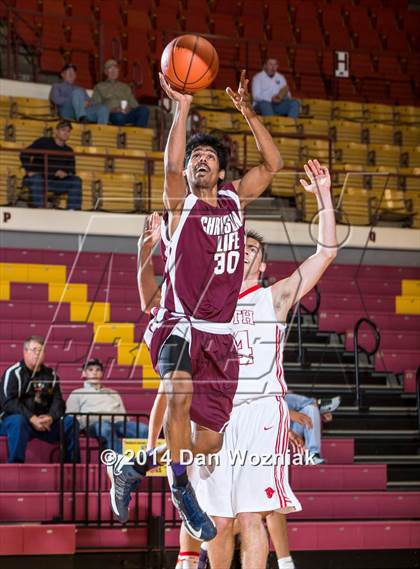 Thumbnail 2 in Christian Life Center vs. Grapevine Faith Christian (Fantasy of Lights) photogallery.
