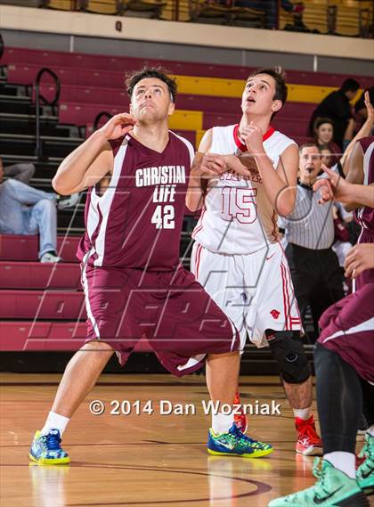 Thumbnail 3 in Christian Life Center vs. Grapevine Faith Christian (Fantasy of Lights) photogallery.