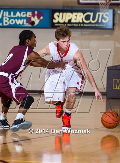 Thumbnail 1 in Christian Life Center vs. Grapevine Faith Christian (Fantasy of Lights) photogallery.
