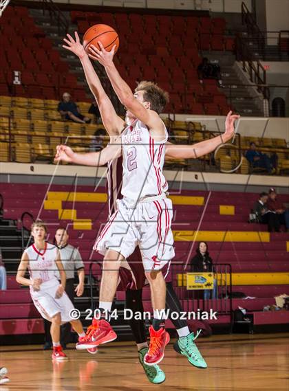 Thumbnail 1 in Christian Life Center vs. Grapevine Faith Christian (Fantasy of Lights) photogallery.