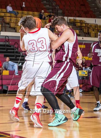 Thumbnail 2 in Christian Life Center vs. Grapevine Faith Christian (Fantasy of Lights) photogallery.