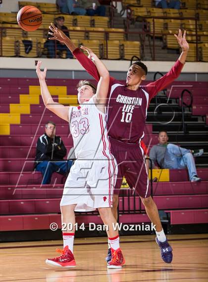 Thumbnail 1 in Christian Life Center vs. Grapevine Faith Christian (Fantasy of Lights) photogallery.