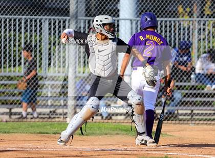 Thumbnail 1 in Paramount vs. Lynwood photogallery.
