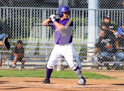Thumbnail 1 in Paramount vs. Lynwood photogallery.
