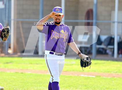 Thumbnail 3 in Paramount vs. Lynwood photogallery.