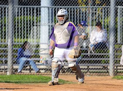 Thumbnail 1 in Paramount vs. Lynwood photogallery.