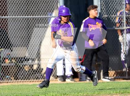 Thumbnail 3 in Paramount vs. Lynwood photogallery.