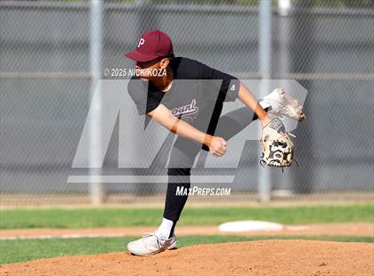 Thumbnail 3 in Paramount vs. Lynwood photogallery.