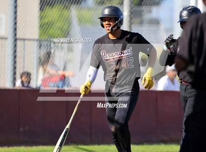 Thumbnail 1 in Paramount vs. Lynwood photogallery.