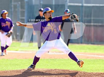 Thumbnail 2 in Paramount vs. Lynwood photogallery.