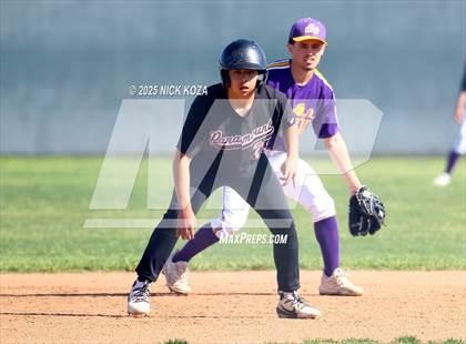 Thumbnail 1 in Paramount vs. Lynwood photogallery.