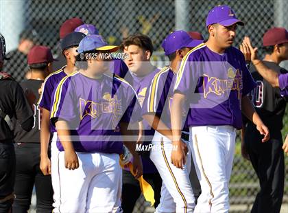 Thumbnail 2 in Paramount vs. Lynwood photogallery.