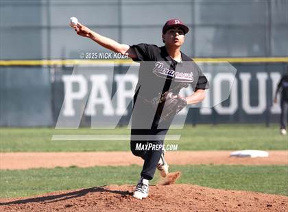 Thumbnail 1 in Paramount vs. Lynwood photogallery.