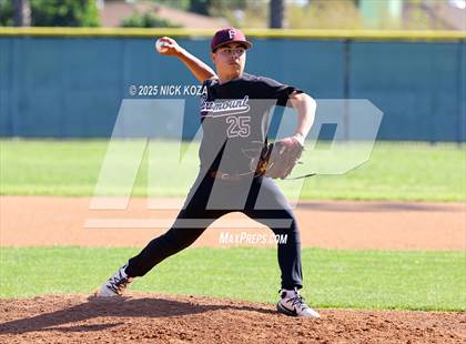 Thumbnail 2 in Paramount vs. Lynwood photogallery.