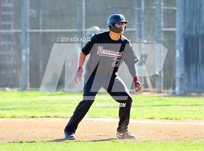 Thumbnail 3 in Paramount vs. Lynwood photogallery.