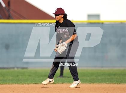 Thumbnail 3 in Paramount vs. Lynwood photogallery.