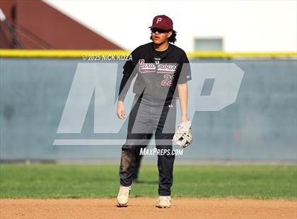 Thumbnail 1 in Paramount vs. Lynwood photogallery.