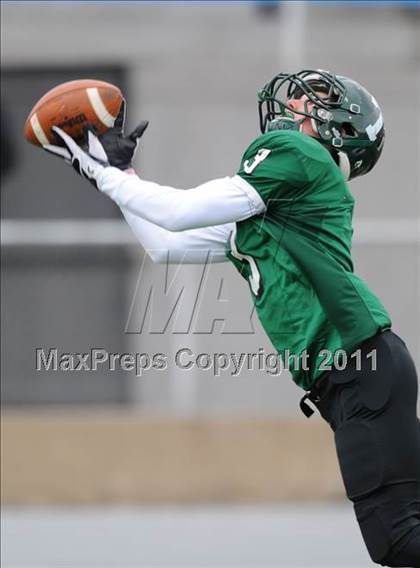 Thumbnail 2 in Trinity vs. Lewisburg (PIAA Class AA Quarterfinal) photogallery.