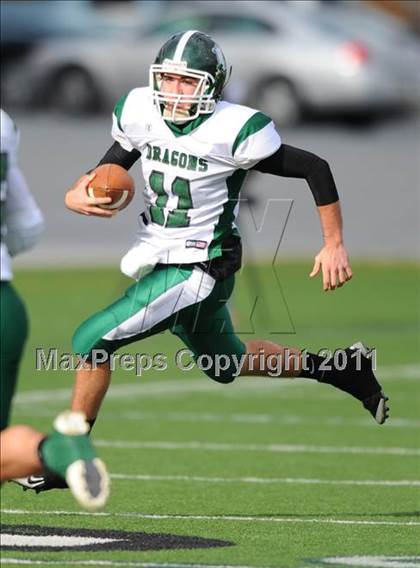 Thumbnail 2 in Trinity vs. Lewisburg (PIAA Class AA Quarterfinal) photogallery.