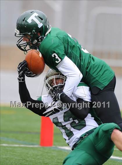 Thumbnail 3 in Trinity vs. Lewisburg (PIAA Class AA Quarterfinal) photogallery.