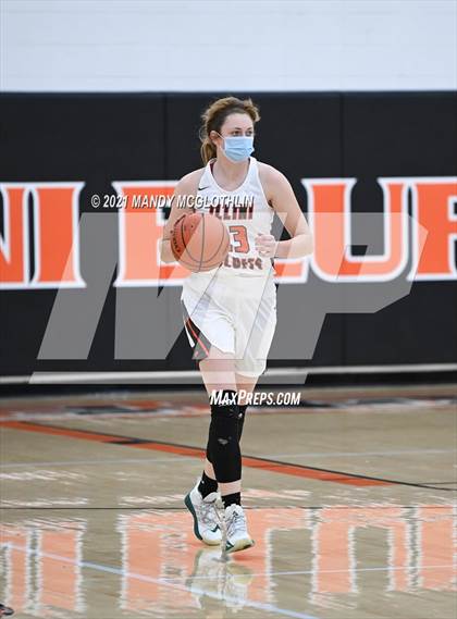 Thumbnail 1 in Illini Central/Greenview @ Illini Bluffs photogallery.