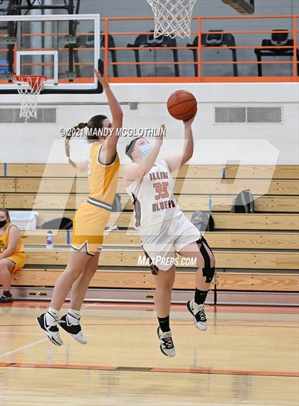Thumbnail 2 in Illini Central/Greenview @ Illini Bluffs photogallery.