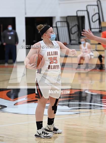 Thumbnail 1 in Illini Central/Greenview @ Illini Bluffs photogallery.