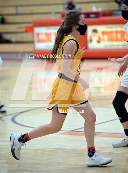 Thumbnail 3 in Illini Central/Greenview @ Illini Bluffs photogallery.