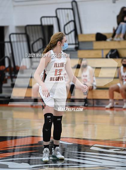 Thumbnail 3 in Illini Central/Greenview @ Illini Bluffs photogallery.