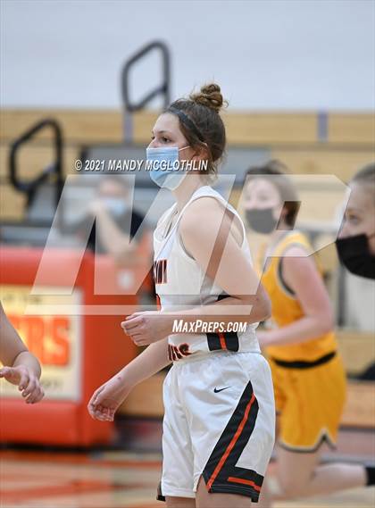 Thumbnail 2 in Illini Central/Greenview @ Illini Bluffs photogallery.