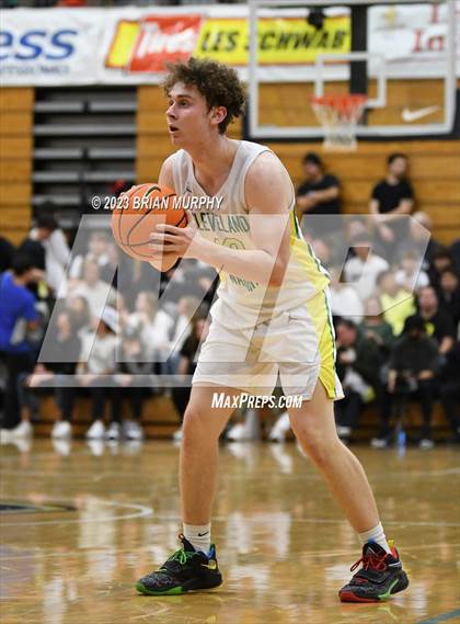 Thumbnail 3 in Duncanville @ Cleveland (Les Schwab Invitational) photogallery.