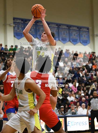 Thumbnail 3 in Duncanville @ Cleveland (Les Schwab Invitational) photogallery.