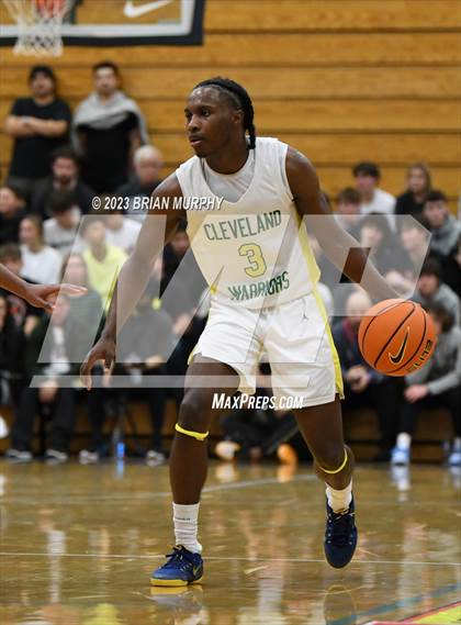 Thumbnail 3 in Duncanville @ Cleveland (Les Schwab Invitational) photogallery.