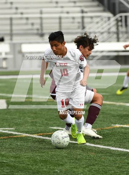 Thumbnail 2 in Lee [Robert E.] vs Cinco Ranch (Austin Lakes Elite Showcase) photogallery.
