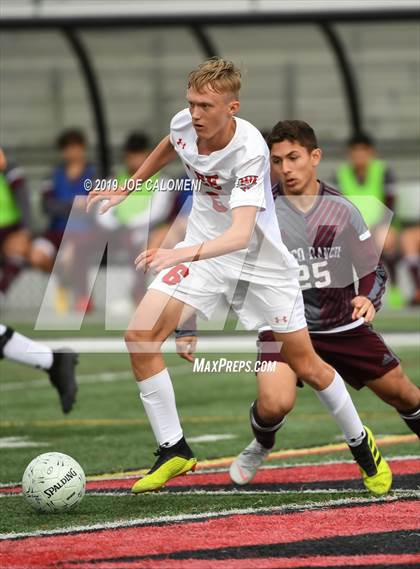 Thumbnail 2 in Lee [Robert E.] vs Cinco Ranch (Austin Lakes Elite Showcase) photogallery.