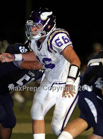 Thumbnail 1 in Loyola vs. Valencia photogallery.