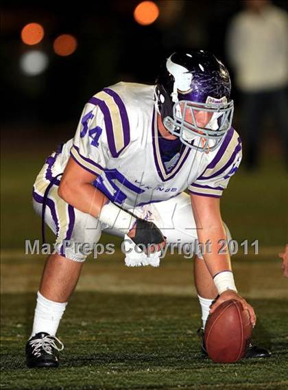 Thumbnail 1 in Loyola vs. Valencia photogallery.