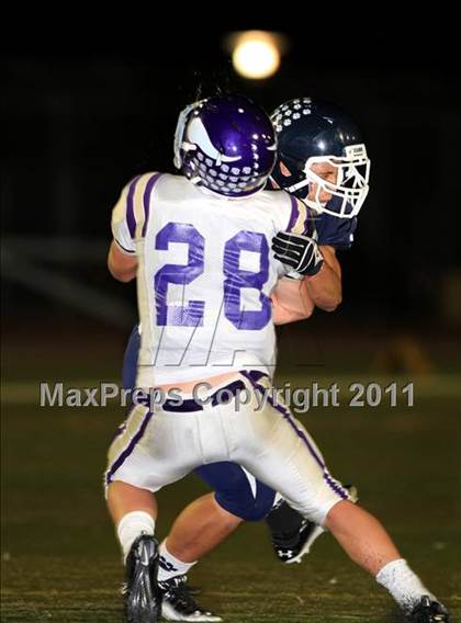 Thumbnail 1 in Loyola vs. Valencia photogallery.