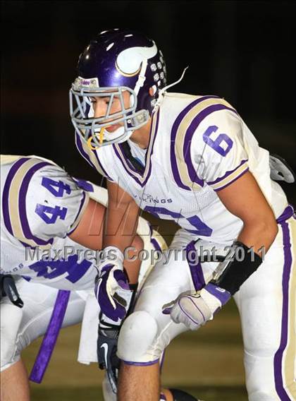 Thumbnail 2 in Loyola vs. Valencia photogallery.