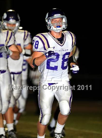Thumbnail 2 in Loyola vs. Valencia photogallery.