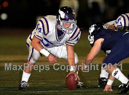 Thumbnail 1 in Loyola vs. Valencia photogallery.