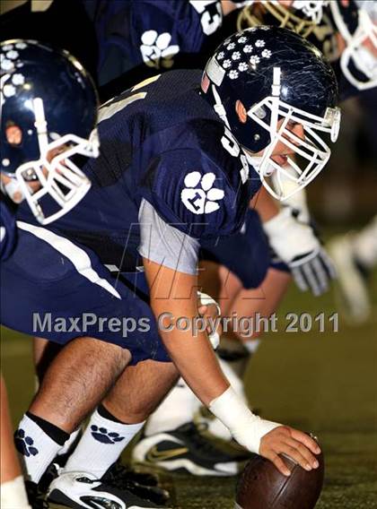 Thumbnail 1 in Loyola vs. Valencia photogallery.