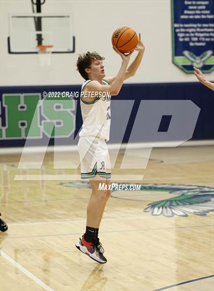 Thumbnail 2 in Logan @ Ridgeline photogallery.