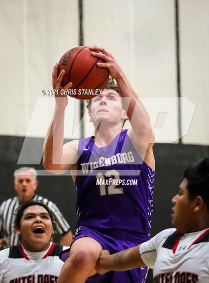 Thumbnail 2 in Seligman vs Wickenburg (Wrangler Classic) photogallery.