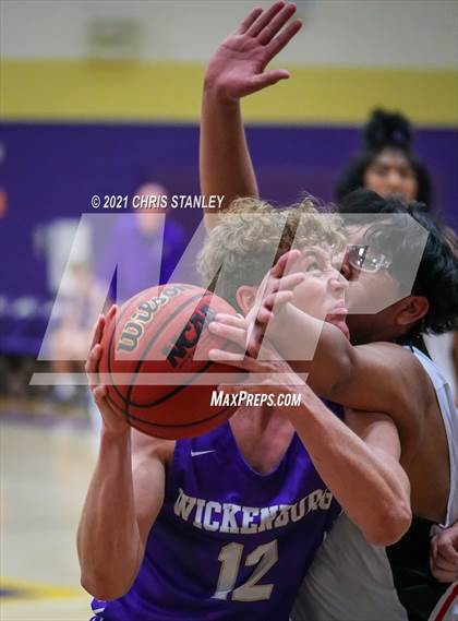 Thumbnail 3 in Seligman vs Wickenburg (Wrangler Classic) photogallery.
