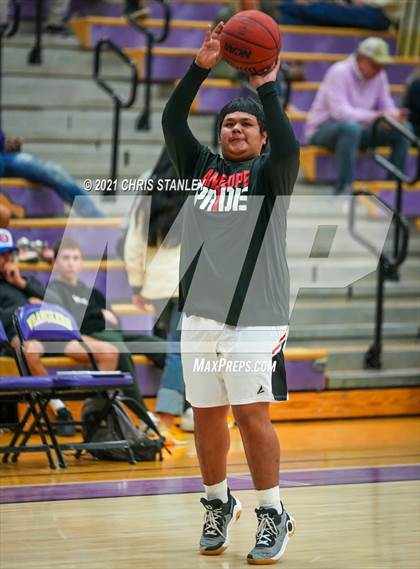 Thumbnail 3 in Seligman vs Wickenburg (Wrangler Classic) photogallery.
